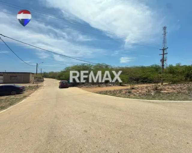EN VENTA EXTENSO TERRENO EN LOS GOMEZ - 12