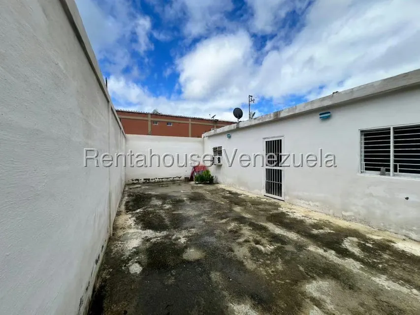 Casa (1 Nivel) en Venta en El Placer, Lara - 32