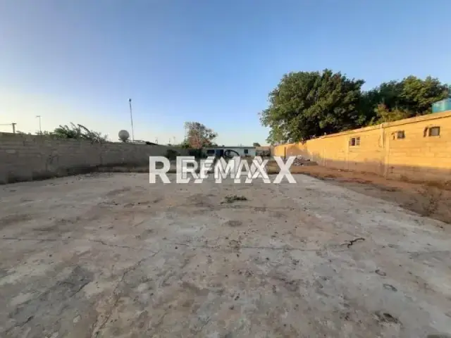 Terreno en Venta, El Cardón.