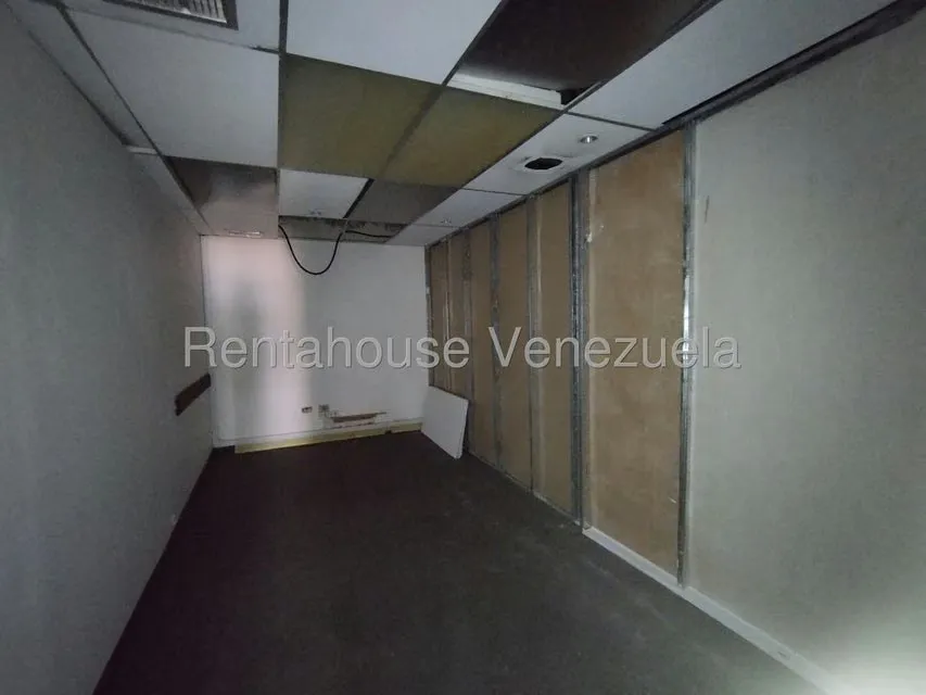 Oficina en Venta en Los Palos Grandes, Distrito Metropolitano - 5