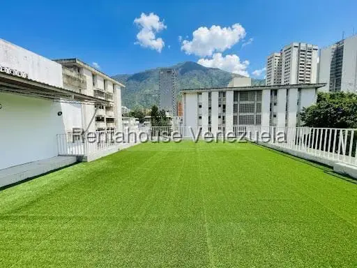 Apartamento (Penthouse) en Alquiler en Sebucan, Distrito Metropolitano