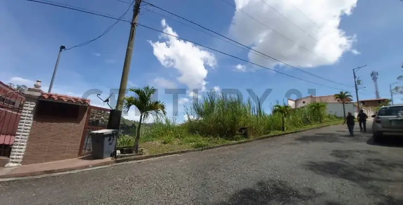 VENTA DE TERRENO EN SAN ANTONIO DE LOS ALTOS