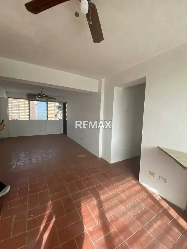 APARTAMENTO EN VENTA EN RES. MIRADOR DEL LAGO ZONA ESTE EN MARACAIBO - 17