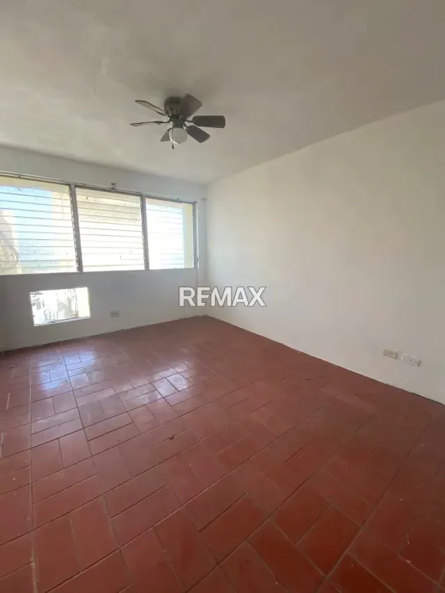 APARTAMENTO EN VENTA EN RES. MIRADOR DEL LAGO ZONA ESTE EN MARACAIBO - 7