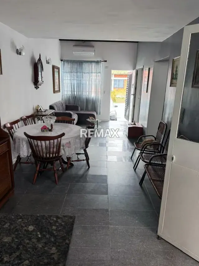 Casa en Muralla Arriba | 104 m² | 2 Hab. | 2 Baños | 2 Estacionamientos - 3