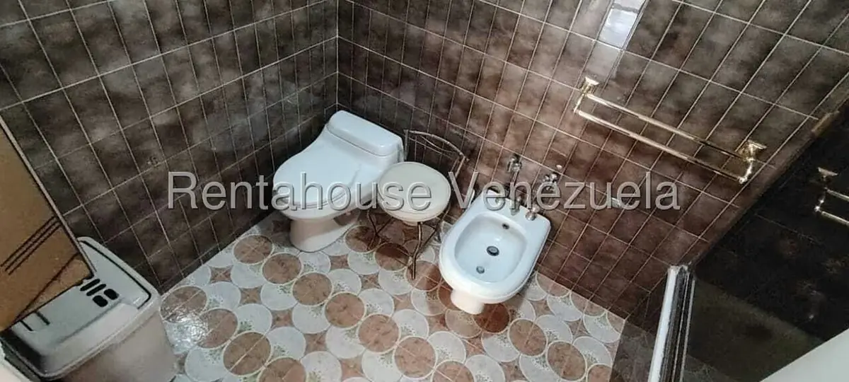 Apartamento (Penthouse) en Venta en La Florida, Distrito Metropolitano - 38