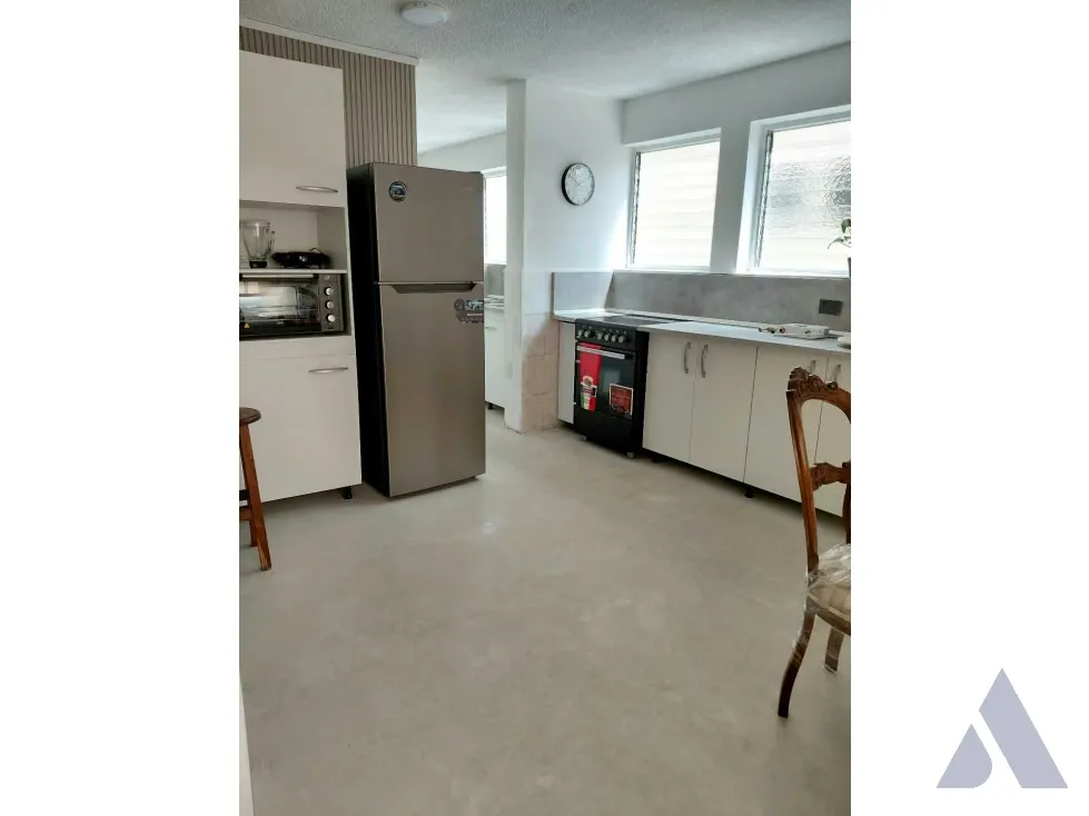 Alquilo habitación amoblada 10m2 Lomas de La Trinidad 4068 - 5