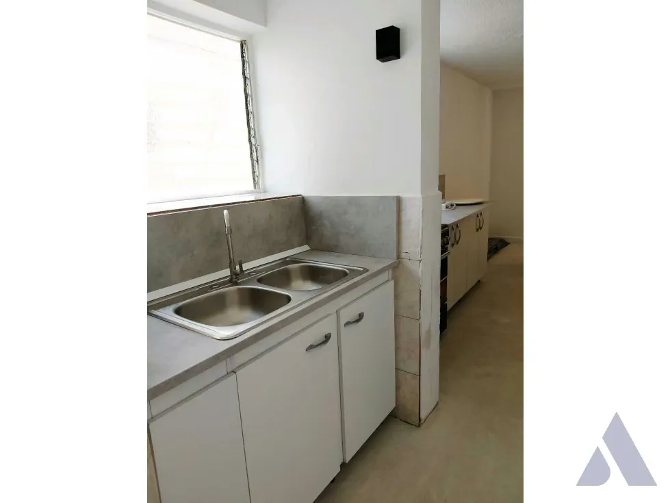 Alquilo habitación amoblada 10m2 Lomas de La Trinidad 4068 - 8