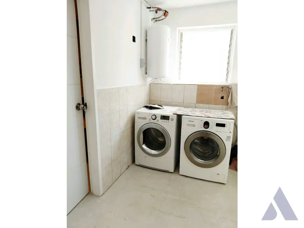 Alquilo habitación amoblada 10m2 Lomas de La Trinidad 4068 - 9