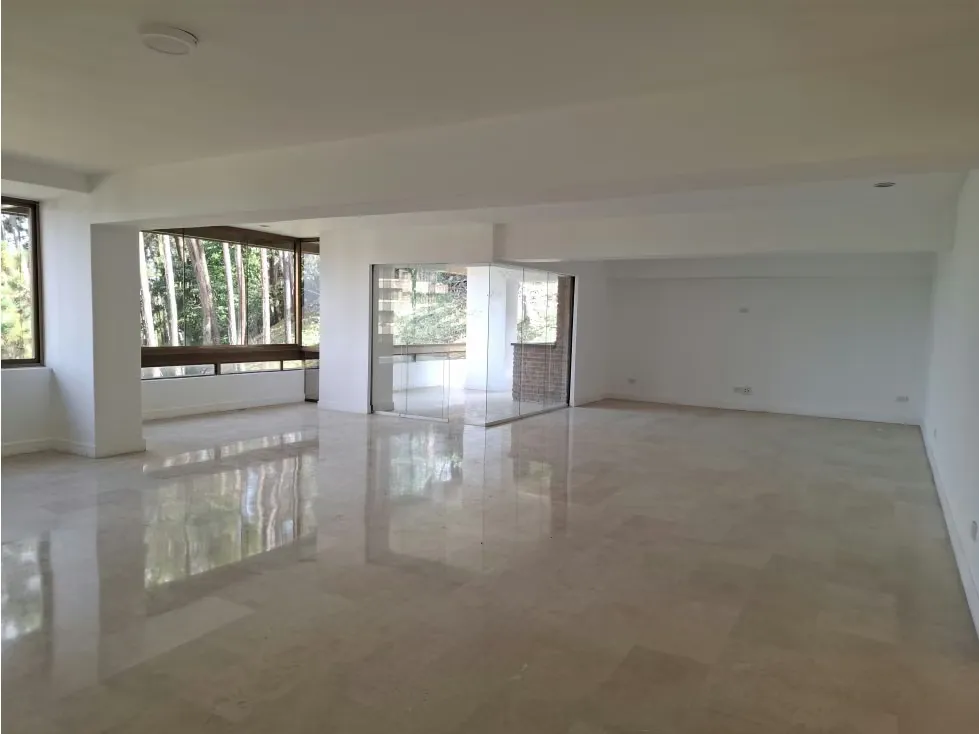 En Alquiler hermoso apartamento en La Lagunita - 2