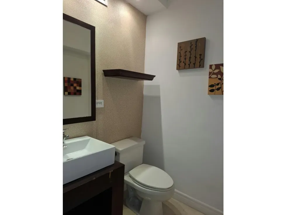 En Alquiler hermoso apartamento en La Lagunita - 6