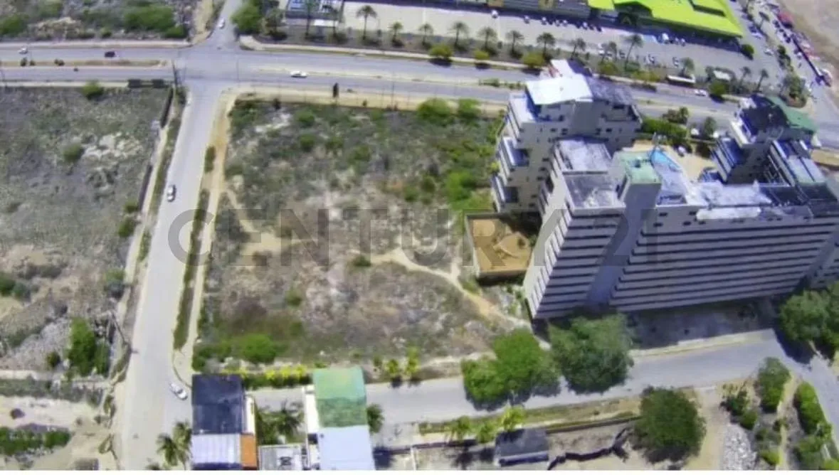 Terreno en venta en excelente ubicacion - 13
