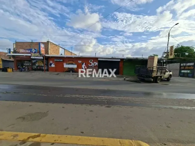 MINI CENTRO COMERCIAL - 7