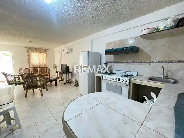 EN VENTA ACOGEDORA CASA EN SENTOR GUATAMARE, AVENIDA 31 DE JULIO, ISLA DE MARGARITA - 11