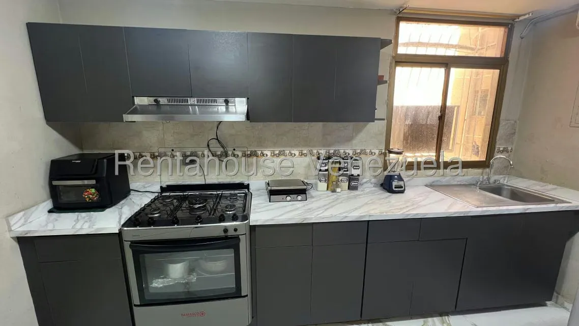 Apartamento (1 Nivel) en Venta en Circunvalacion Dos, Zulia - 5