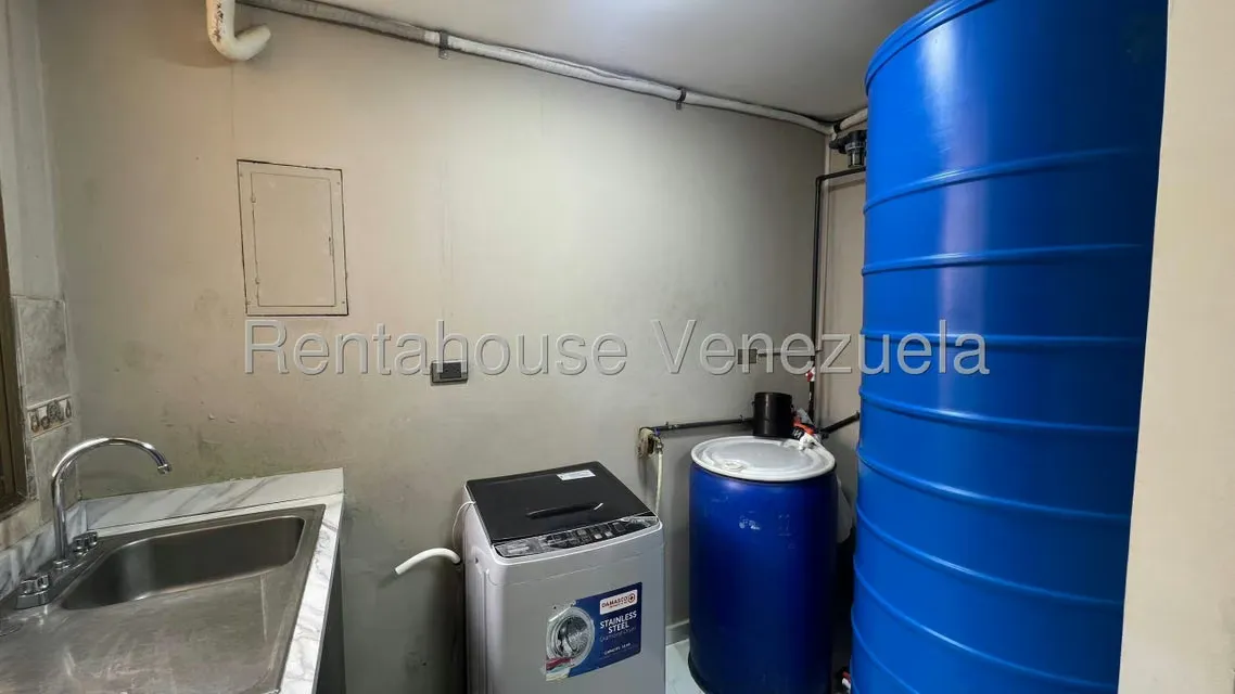 Apartamento (1 Nivel) en Venta en Circunvalacion Dos, Zulia - 9