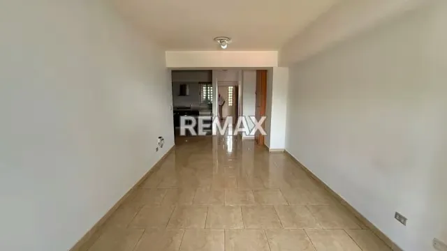EN VENTA! Espacioso apartamento en La Trigaleña Alta – Res. Yokore - 9