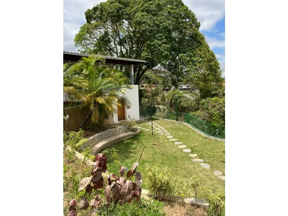 Se vende casa 1.000m2 Lomas de Chuao 4359 - 3
