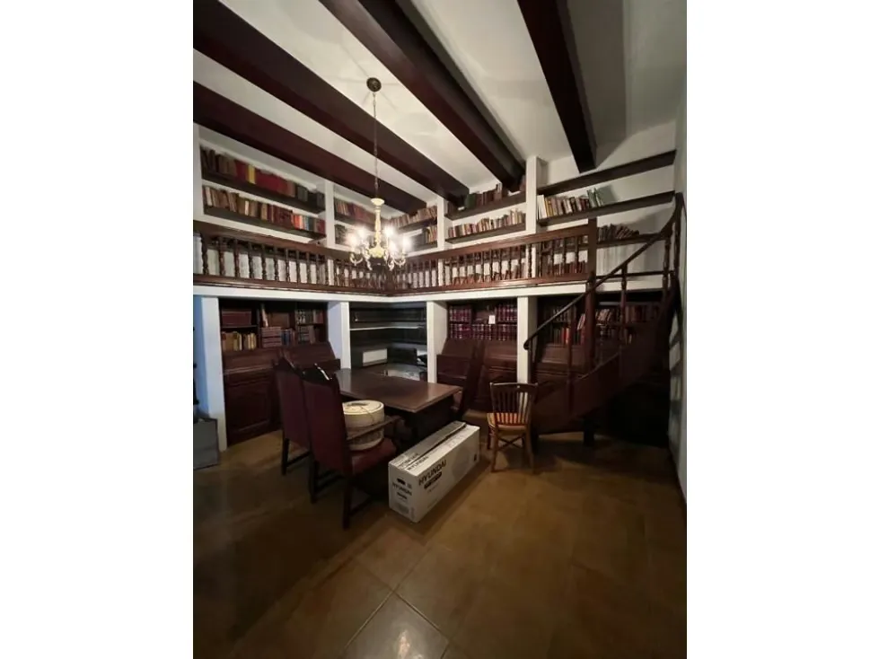 Se vende casa 1.000m2 Lomas de Chuao 4359 - 5