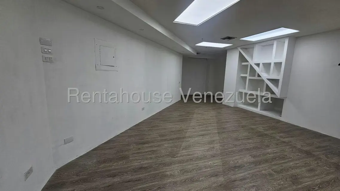 Local Comercial en Alquiler en La Castellana, Distrito Metropolitano - 6