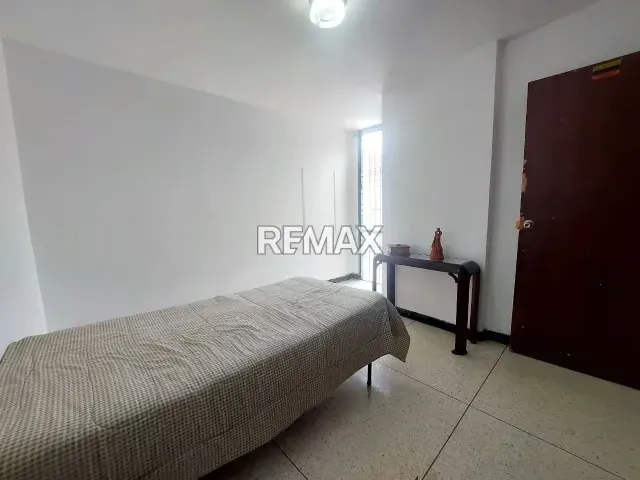 QUINTA 178.62 MTS EN LA TRINIDAD - VENTA - 18