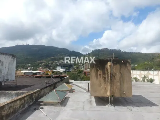 QUINTA 178.62 MTS EN LA TRINIDAD - VENTA - 20