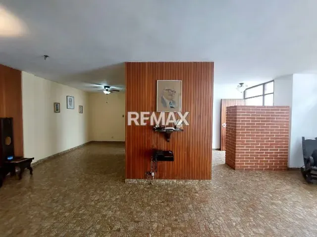 QUINTA 178.62 MTS EN LA TRINIDAD - VENTA - 10