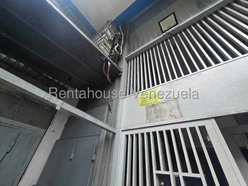 Apartamento (1 Nivel) en Venta en Parroquia La Candelaria, Distrito Metropolitano - 18