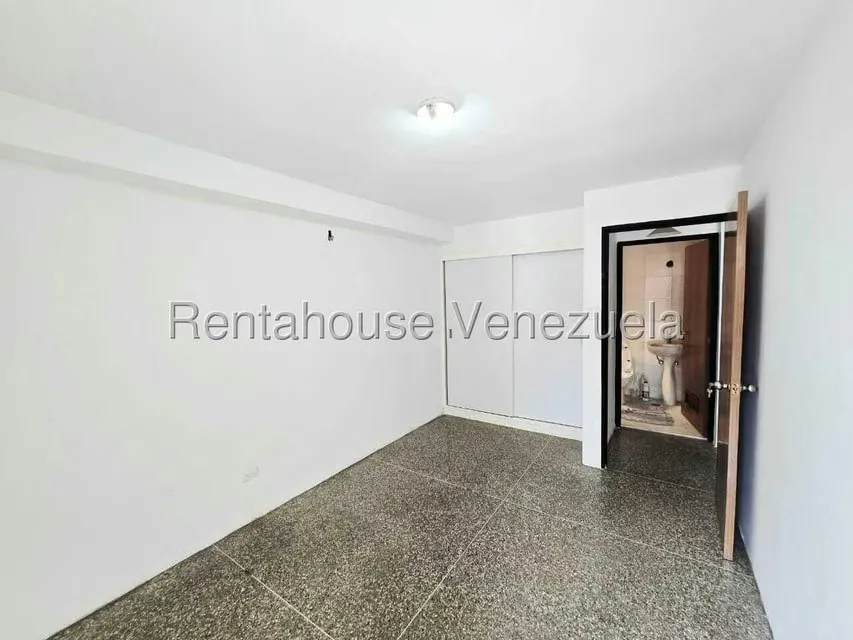 Apartamento (1 Nivel) en Venta en Parroquia La Candelaria, Distrito Metropolitano - 7