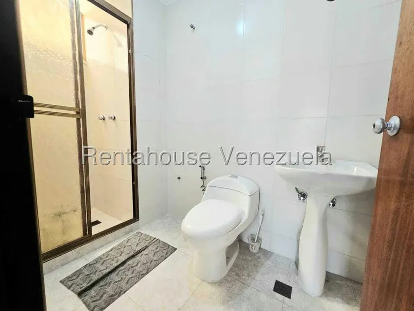 Apartamento (1 Nivel) en Venta en Parroquia La Candelaria, Distrito Metropolitano - 9