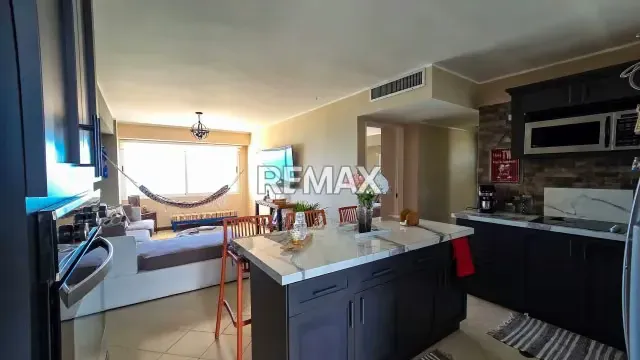 APARTAMENTO MODERNO CON VISTA AL MAR, EN PORLAMAR, EN RESIDENCIAS ATLANTIC - 2