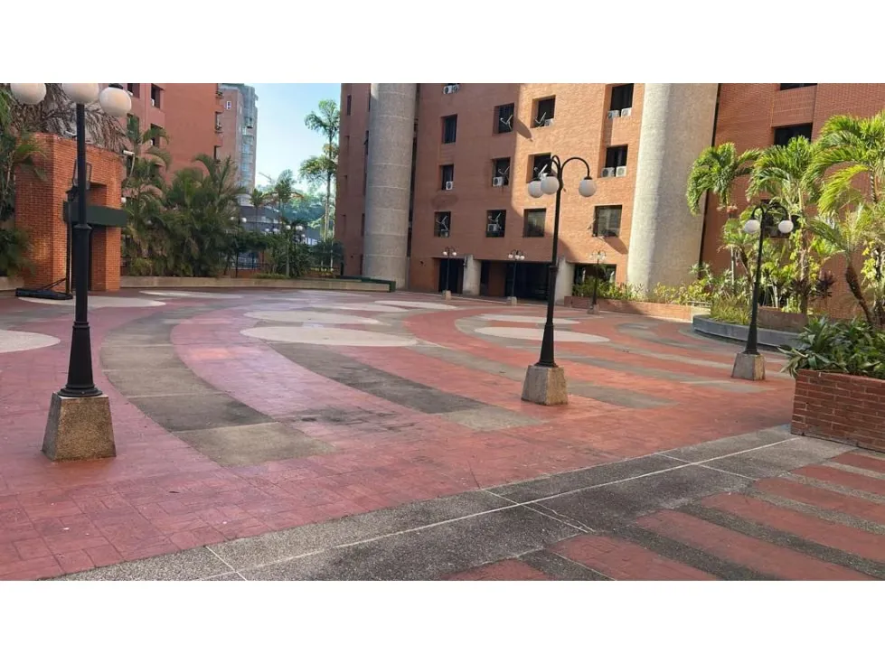 Vendo PH triplex 450m2 Los Samanes 6422 - 15