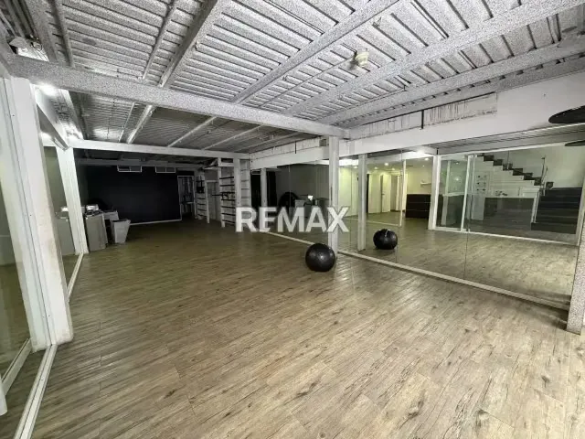 Alquiler de local comercial 229m², en La Lagunita - 6