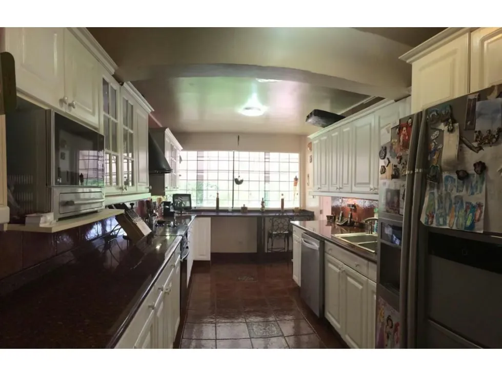 Se vende casa 817m2 4h+s/5b/4p Los Guayabitos 3725 - 11