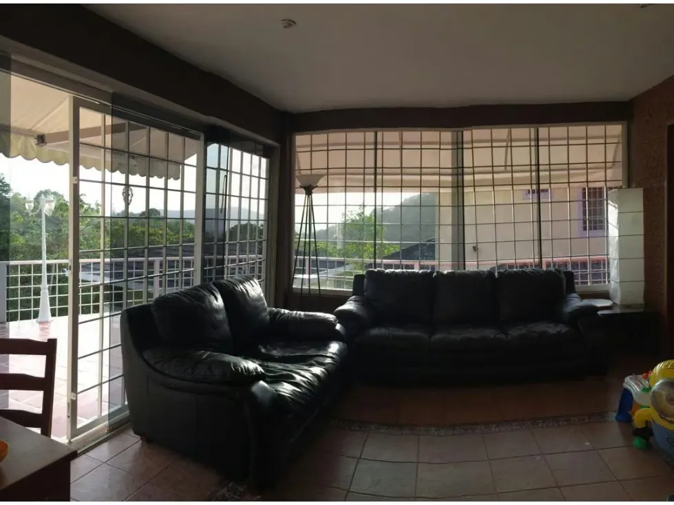 Se vende casa 817m2 4h+s/5b/4p Los Guayabitos 3725 - 10