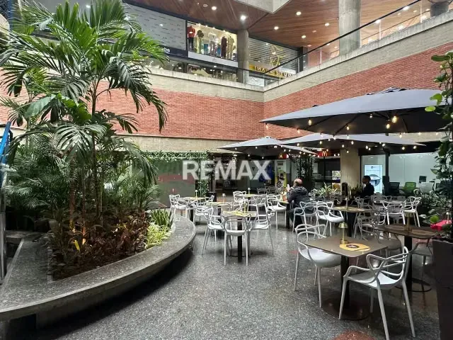 LOCAL COMERCIAL C C STA FE 46MTS - 13