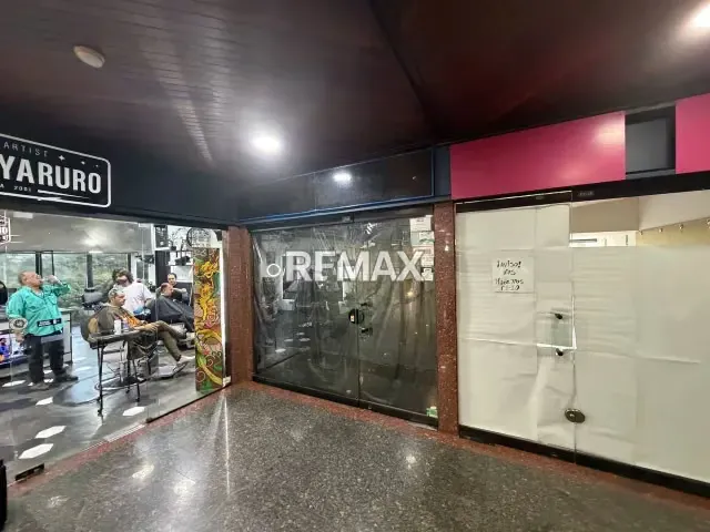 LOCAL COMERCIAL C C STA FE 46MTS - 4