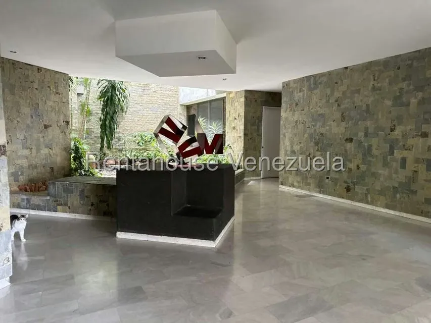 Apartamento (1 Nivel) en Venta en Altamira, Distrito Metropolitano - 2