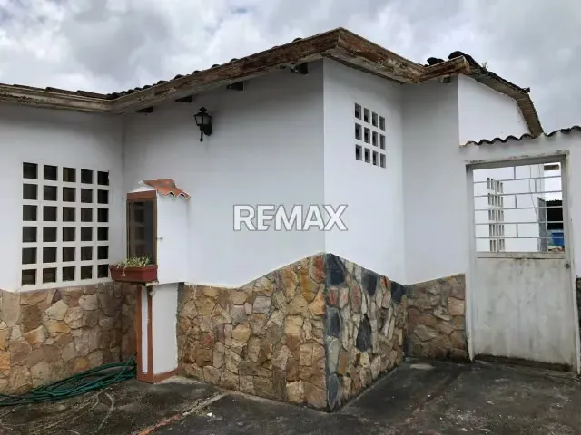CASA EN VENTA - 3