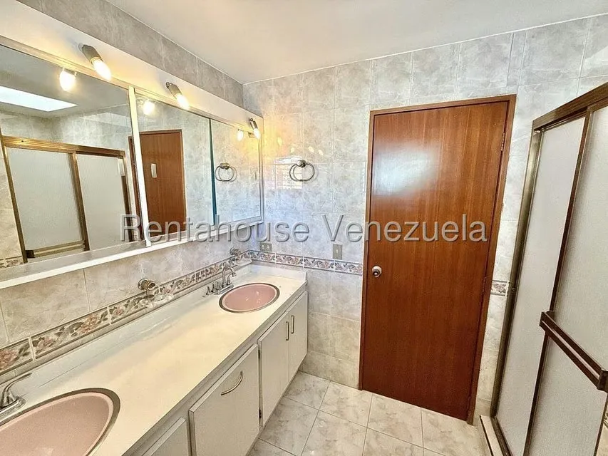 Apartamento (Duplex) en Venta en Santa Elena, Lara - 36