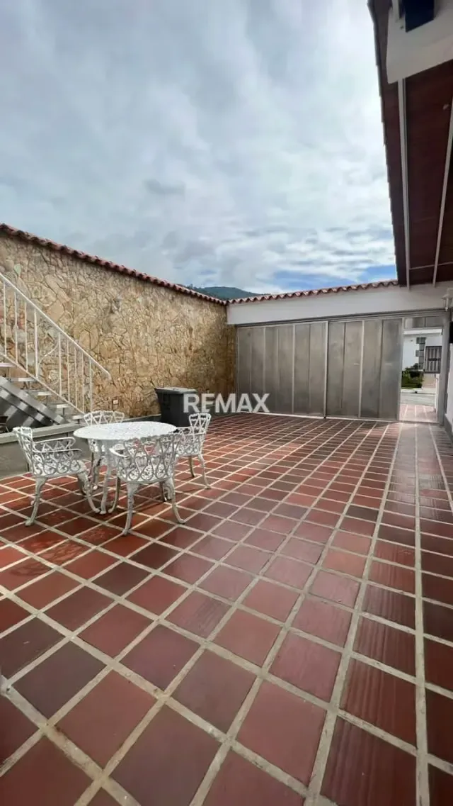 Casa en Alquiler - 3