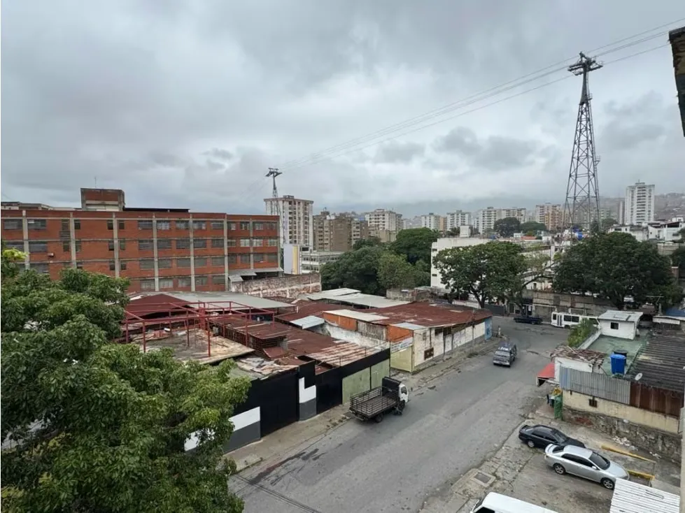 En Alquiler Planta Industrial en Palo Verde. Sucre - Caracas - 17