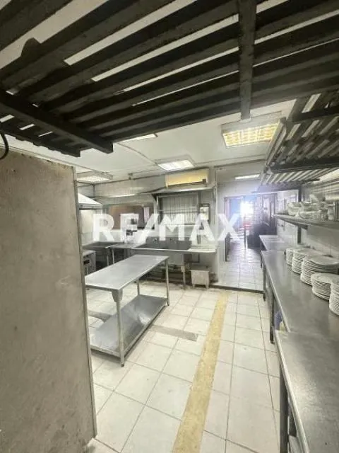 En Venta Casa y Restaurant en el Pueblo El Hatillo - 3