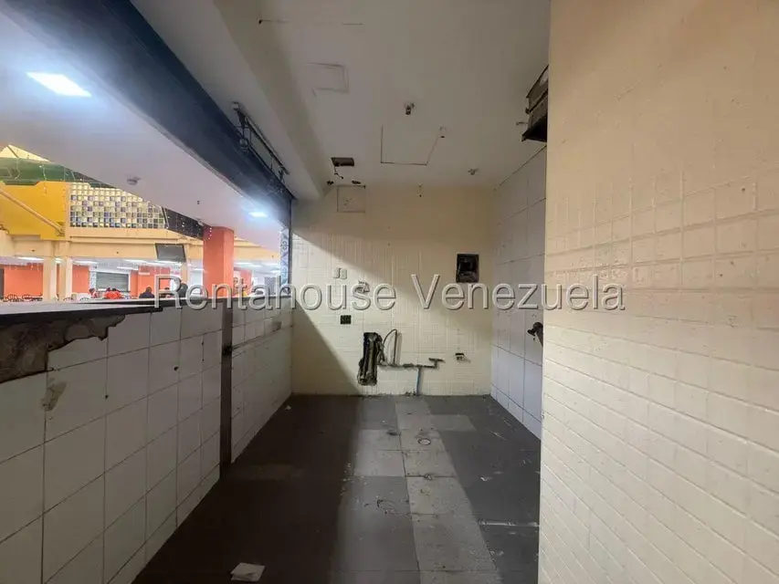 Local Comercial en Venta en Parroquia La Candelaria, Distrito Metropolitano - 6