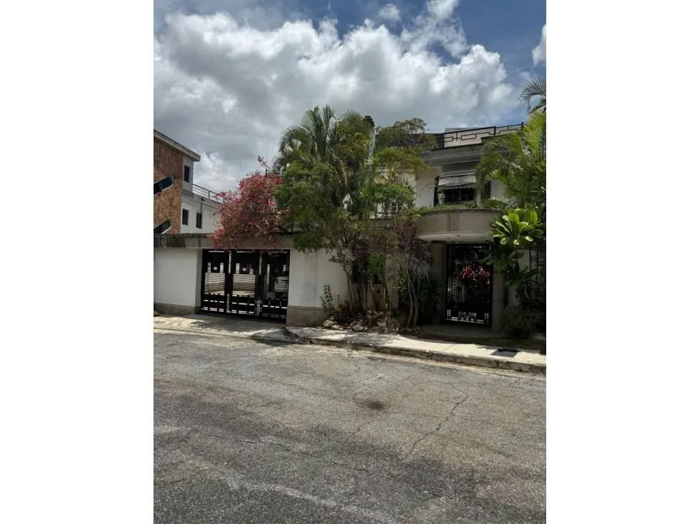 Se VND Casa-680m²C-7H+8B+1E+Trzs+Vista+C.Cerrada-Vig-Los Samanes