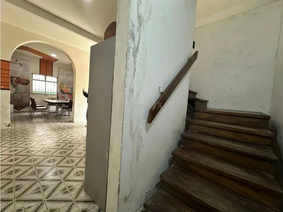 SE VENDE CASA SAN BERNARDINO 334m2 - 12