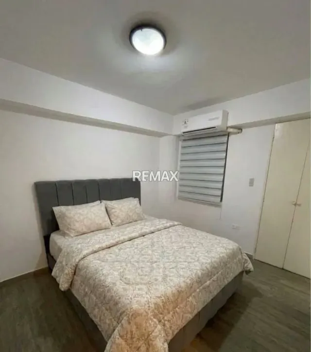 Cómodo Apartamento en el Edificio Res. El Nogal. Urb. Valle de Camoruco- Valencia - 4