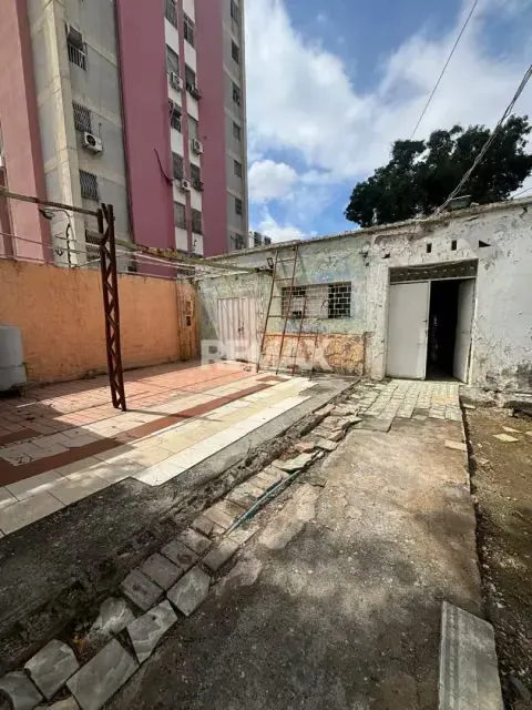 Se vende terreno de 500m2 en la Calle 31 entre carrera 17 y 18 - 5