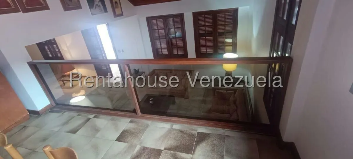 Casa (Multipes Niveles) en Venta en Lomas de Bello Monte, Distrito Metropolitano - 104