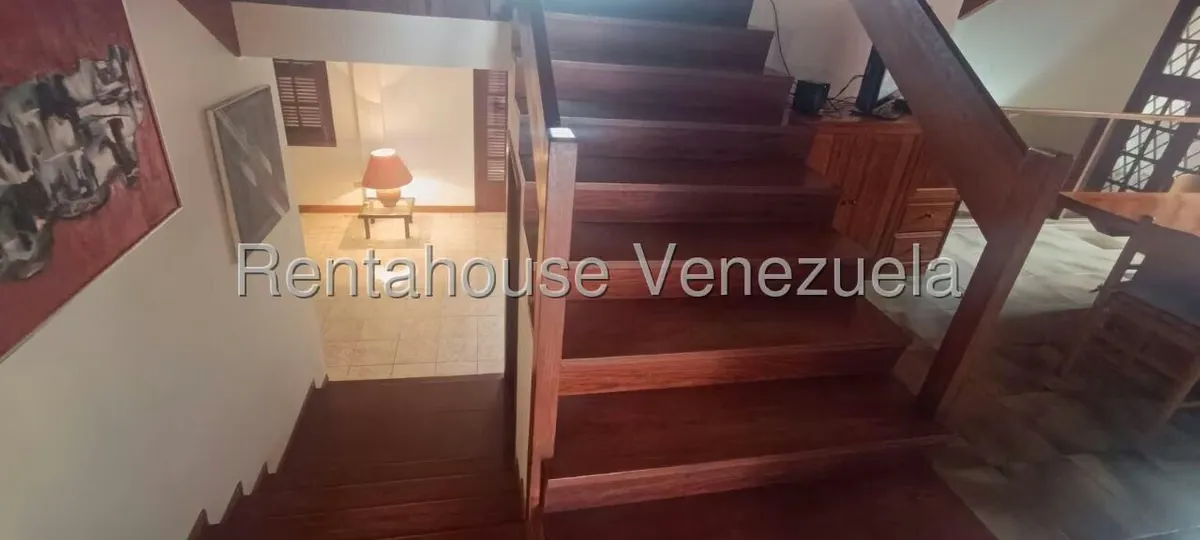 Casa (Multipes Niveles) en Venta en Lomas de Bello Monte, Distrito Metropolitano - 106